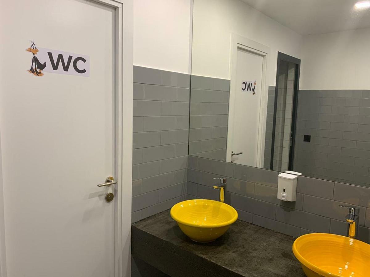 Duck Hostel Erywań Zewnętrze zdjęcie